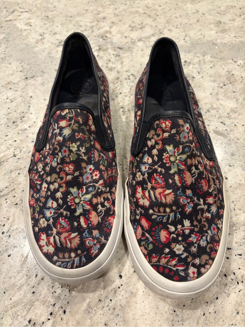 Tory Burch Black Floral Slip-On Sneakers with Multicolor Print W8